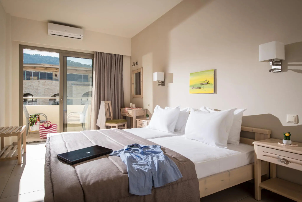 Malliotakis Beach Hotel by Checkin - Chambres