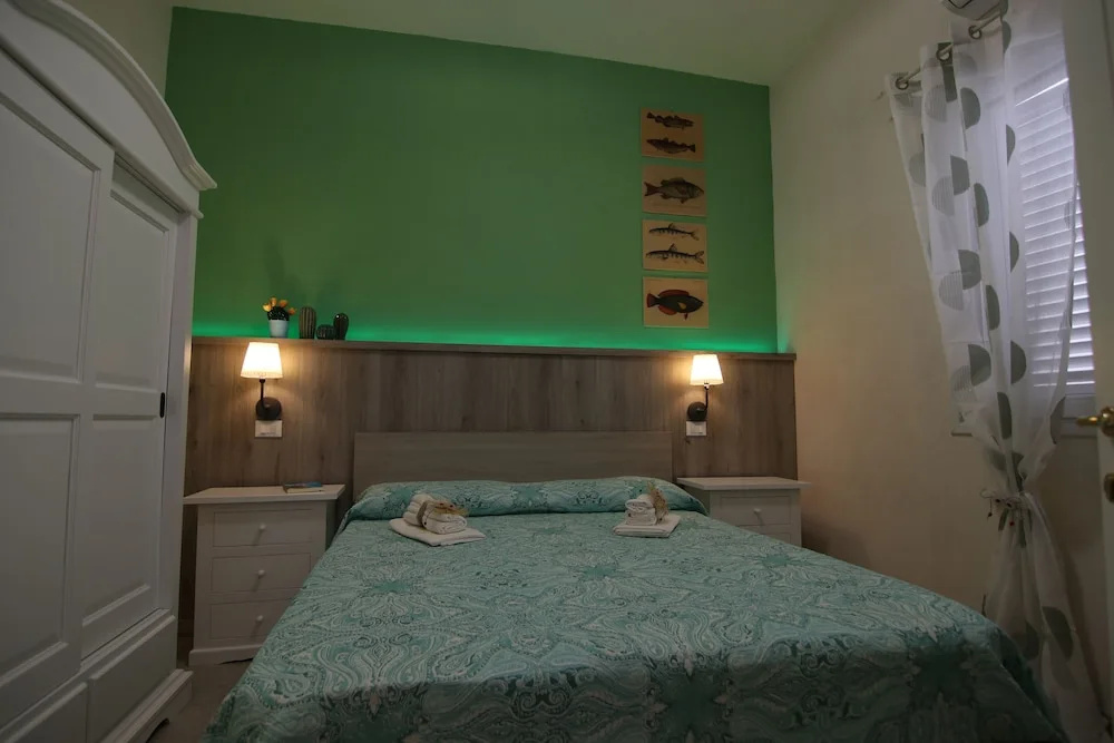 Comfort Double room (full double bed)