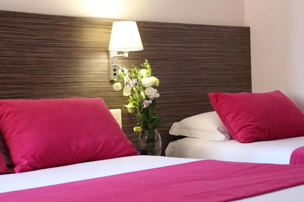 Standard Double room (twin beds)