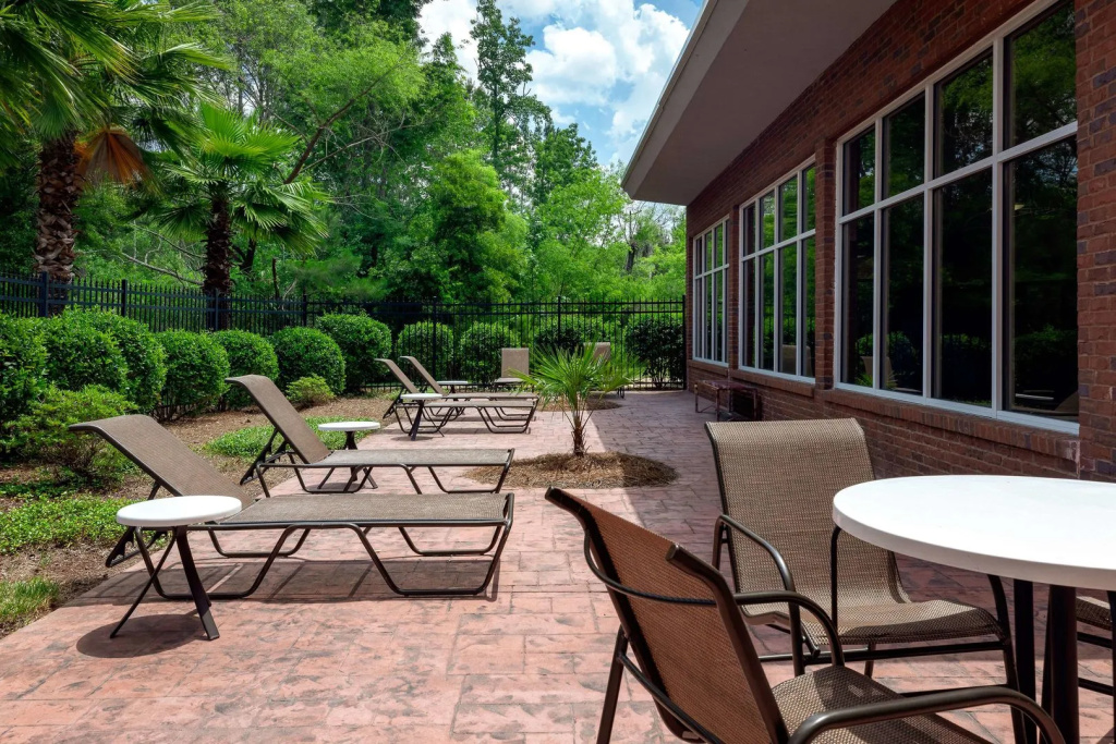 DoubleTree by Hilton Hotel Savannah Airport - Général