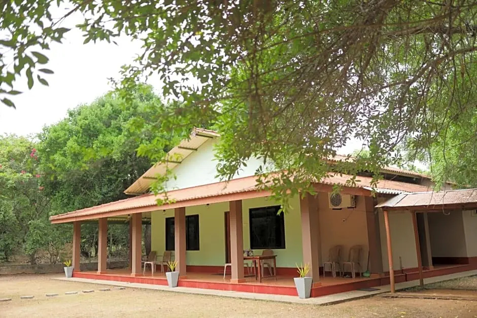 Wilpattu Dilsara Holiday Resort - Chambres