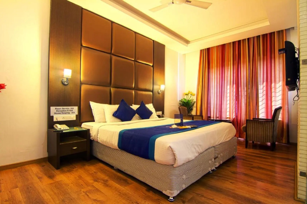 Bedroom