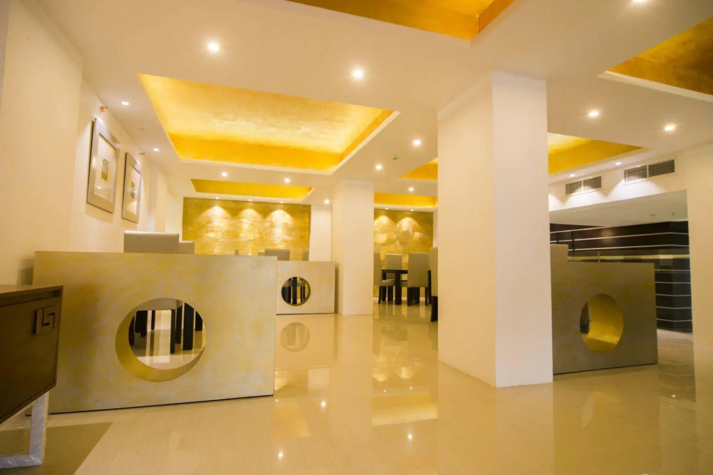 Platinum One Suites - фото 30