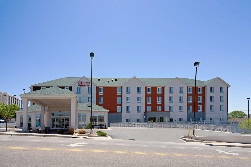 Hilton Garden Inn Albuquerque Airport - фото 1
