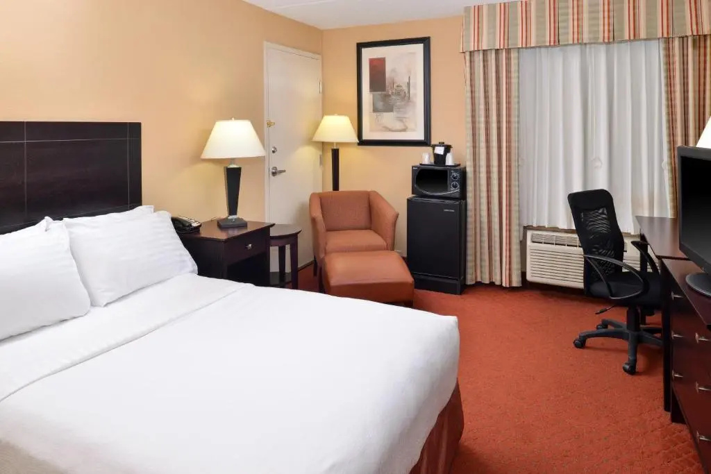 Holiday Inn Martinsburg by IHG - Chambres