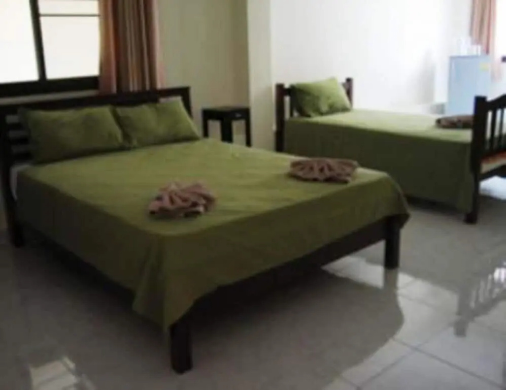 Standard Double Family room with balcony (full double bed)