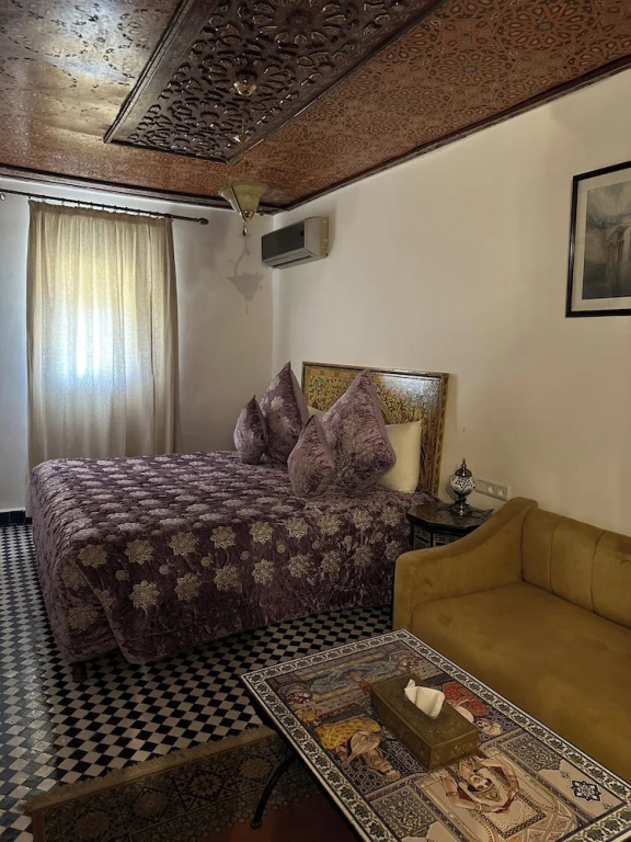 Deluxe Double room with ocean view (full double bed)