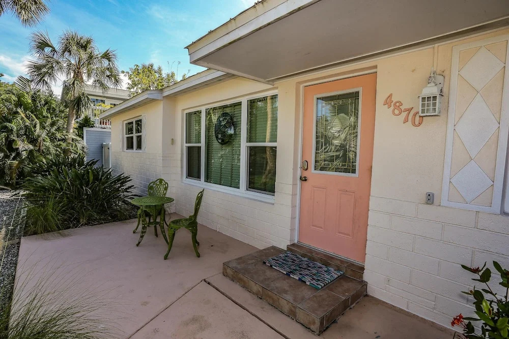 4870 Coquina Rd. - M