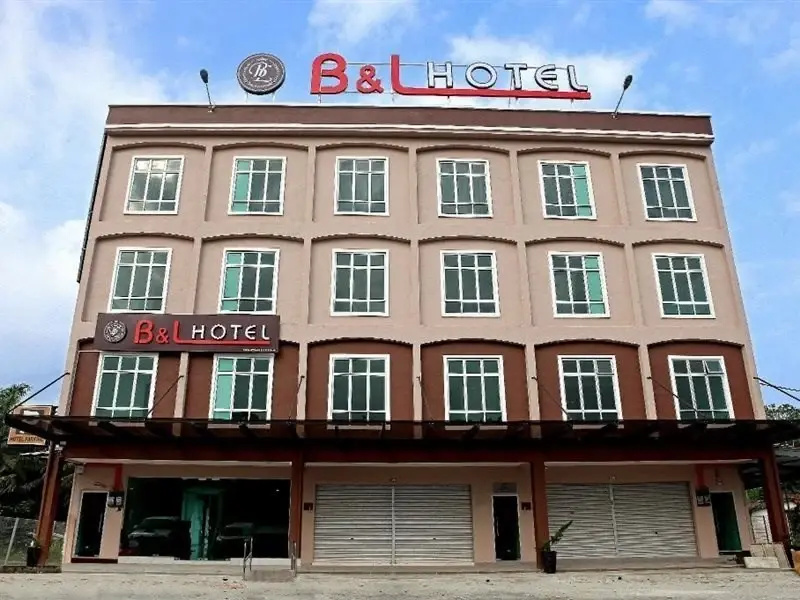 Oyo 44119 B&L Hotel