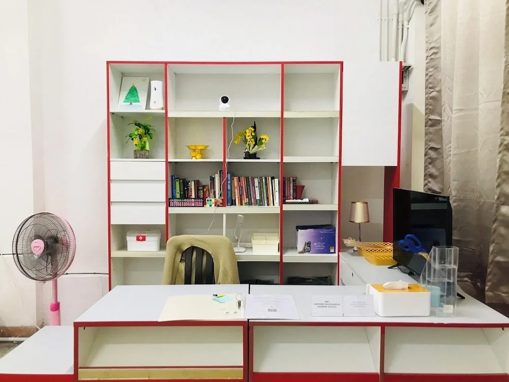 Silom Guesthouse — 3