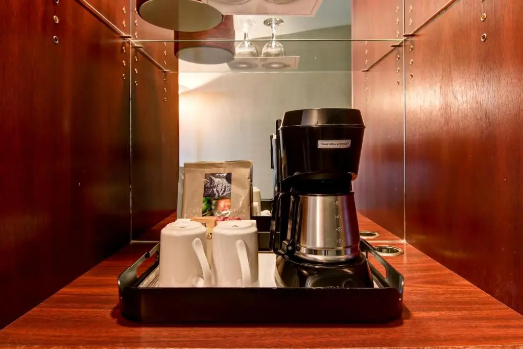 Chateau Lacombe Hotel - Chambres