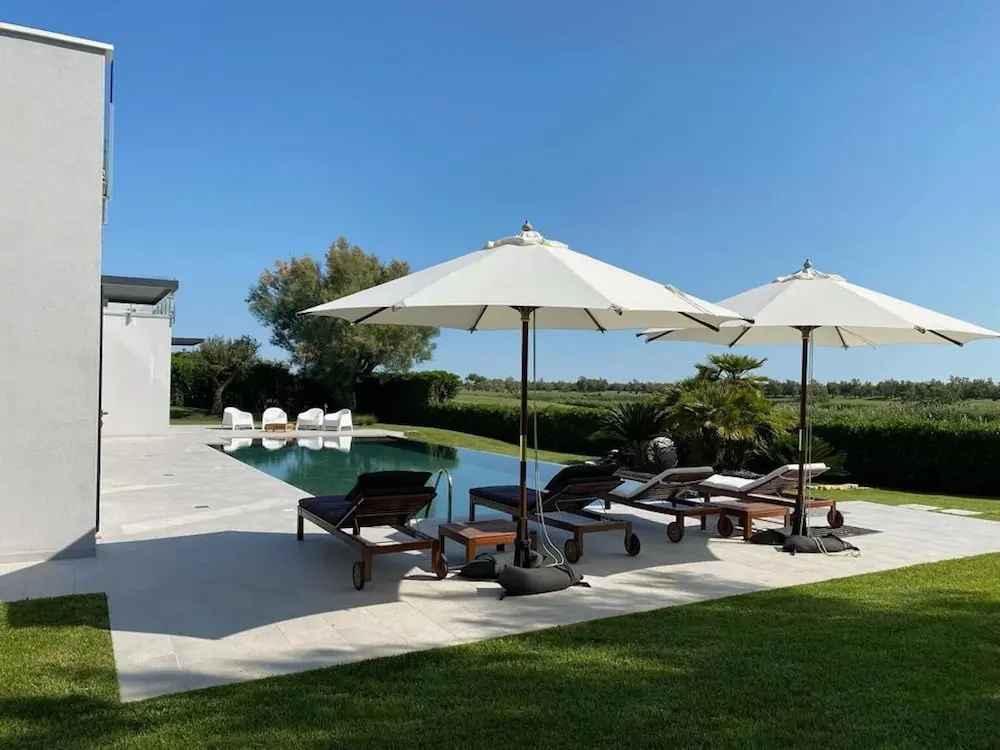 Fantastic Villa With Private Pool - Luxury Holidays on Private Island Albarella