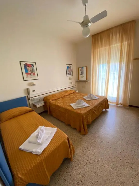 Hotel Granada - Chambres