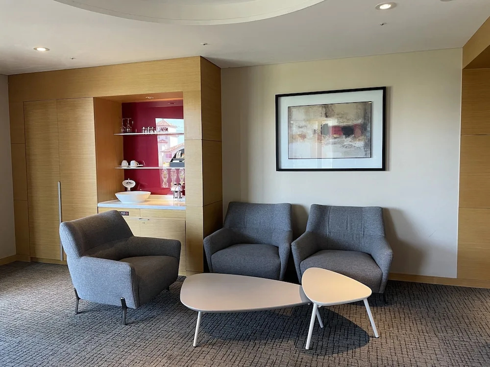 Standard Double Family Suite (twin beds)
