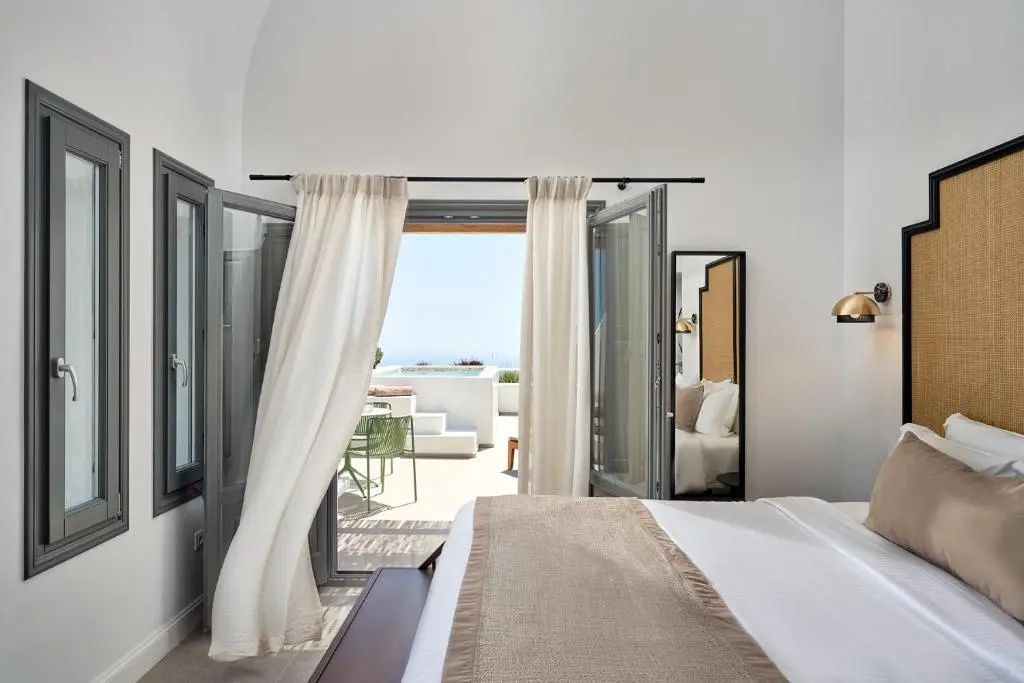 Balcony & Terrace