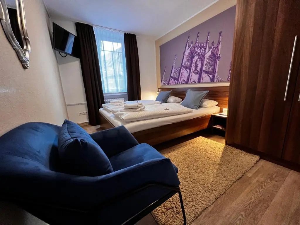 Economy Double room (full double bed)