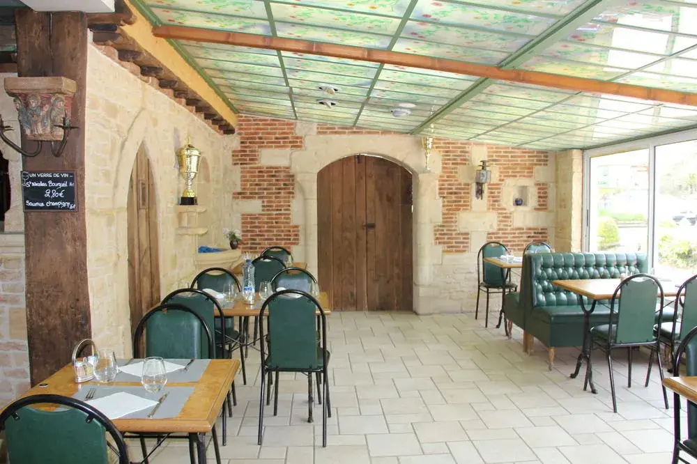 Brit Hotel Le Relais de la Forêt - Général
