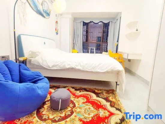 2 Bedrooms Business Suite