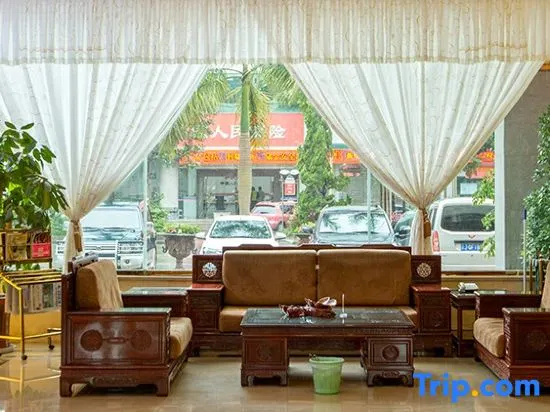 Lobby & Reception
