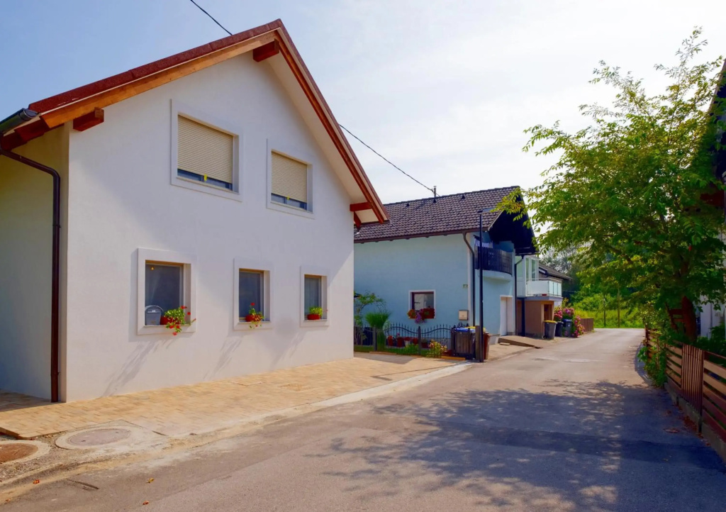 ECO-LUX APART with free bicycles end free parking