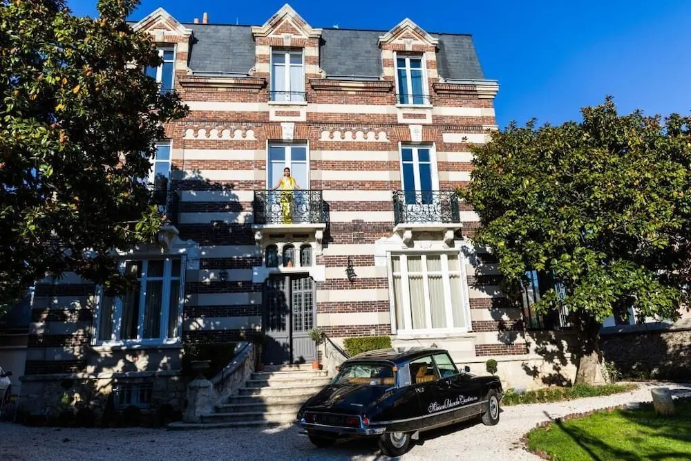 Voir la photo 1 — Villa Gabriel Maison Blanche Chartres