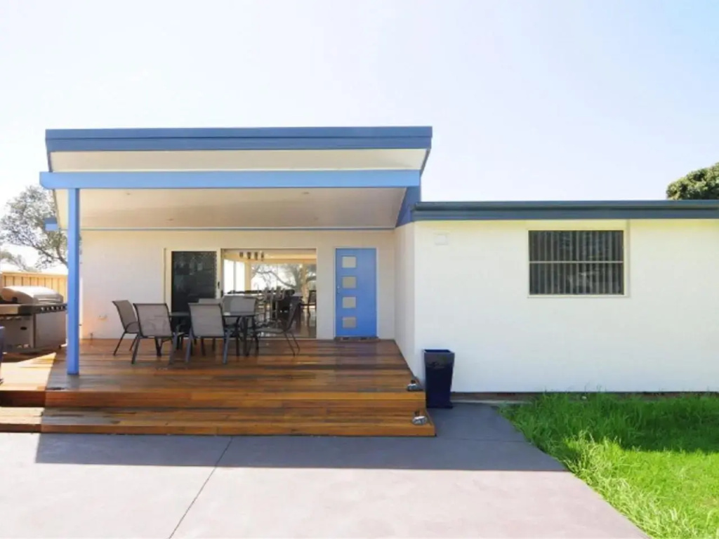 Pacific Views - direct access onto Culburra Beach