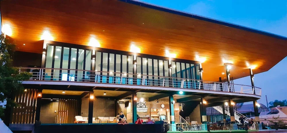 Bangpakong Boat Club