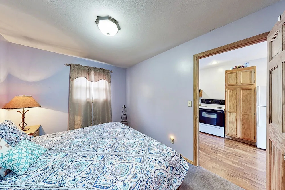2 Bedrooms Deluxe room with balcony and with lake view