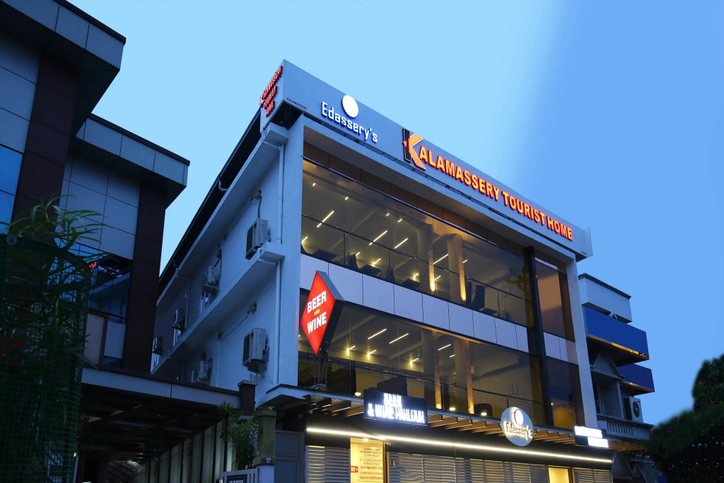 Super Townhouse Edasserys Kalamassery Tourist Home