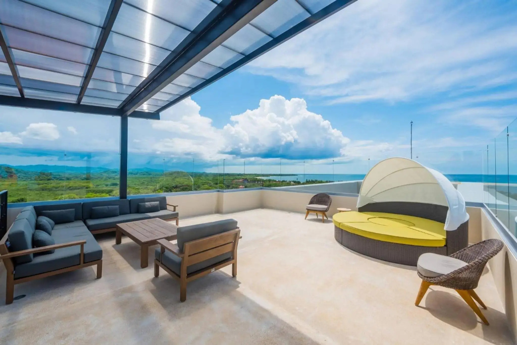 Upscale 2bdr with Jacuzzi - Beach - Fast wifi - Gym