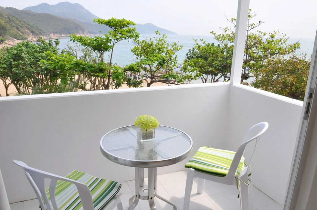 Balcony & Terrace