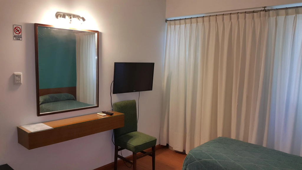 Hotel Avenida by null