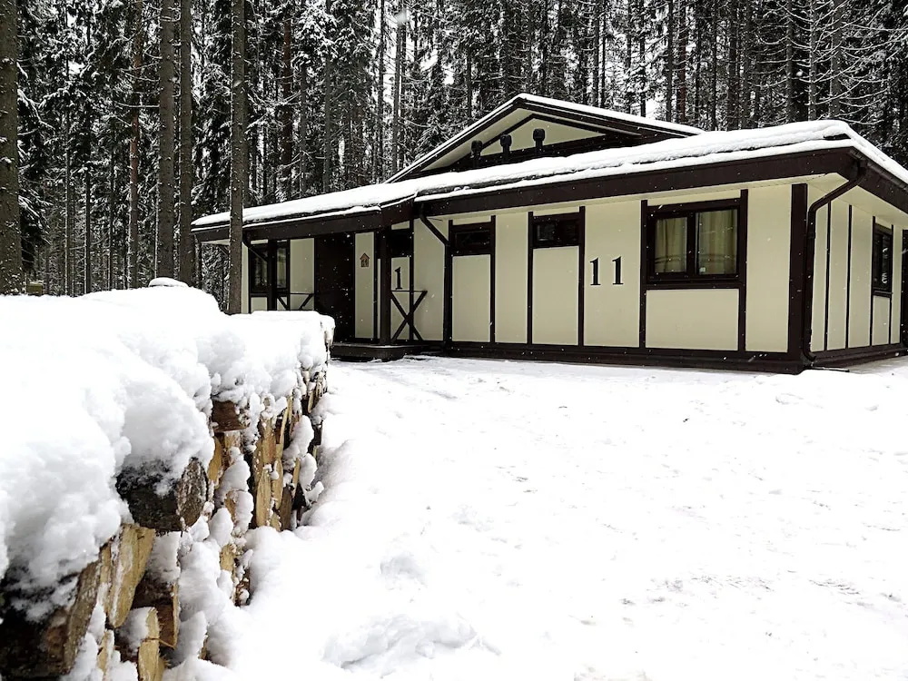 3 Bedrooms Bungalow