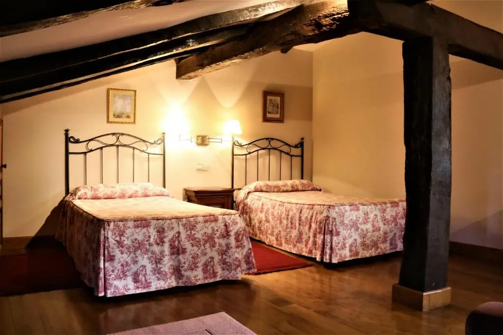 Palación de Toñanes - Chambres