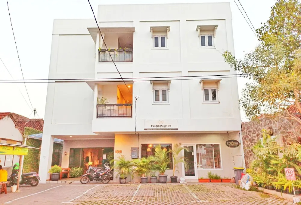 Manggolo Homestay Syariah