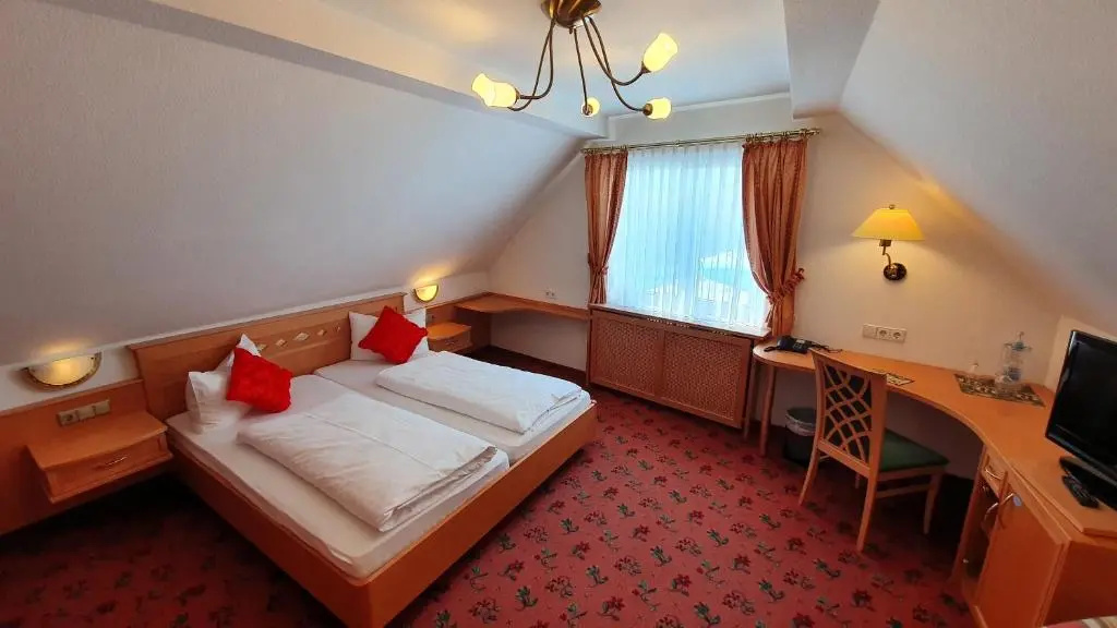 Hotel Restaurant Rebstock - Chambres