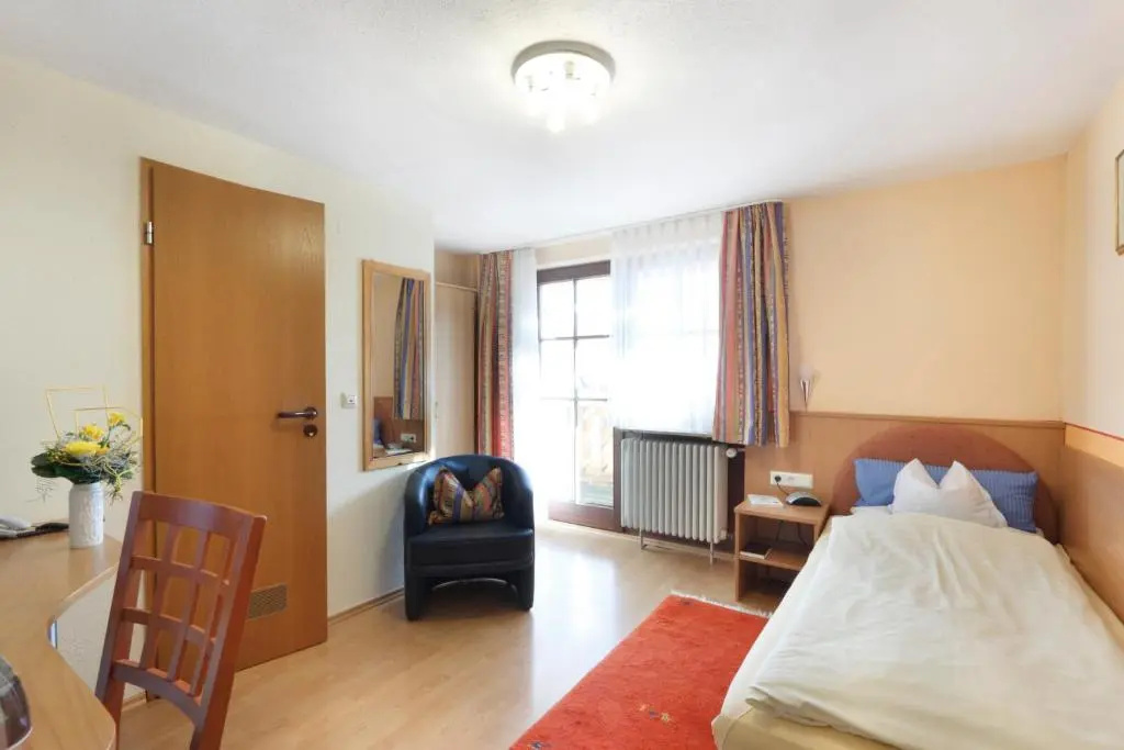 Hotel Pension Stern - Chambres