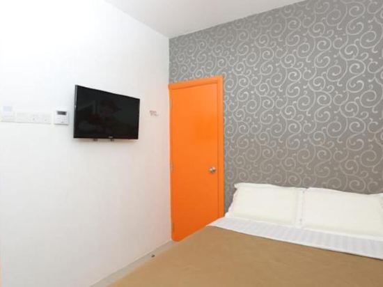 1 Hotel Taman Connaught
