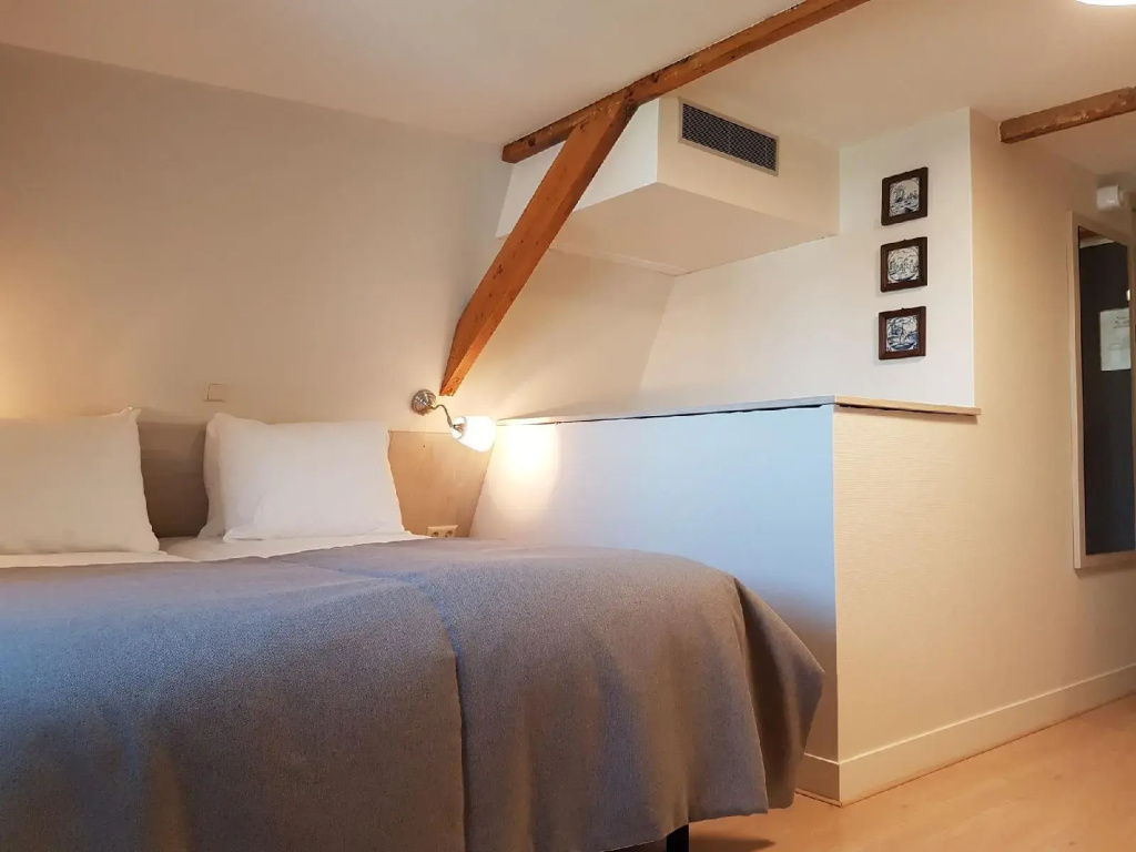 Adam Suites Hotel - Général