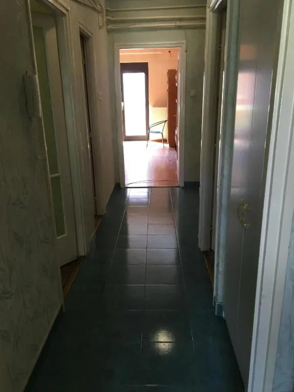 Roland Hostel