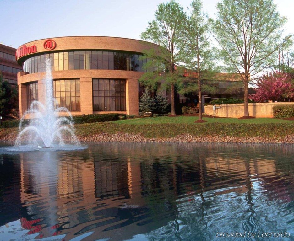 Hilton Washington Dulles Airport image