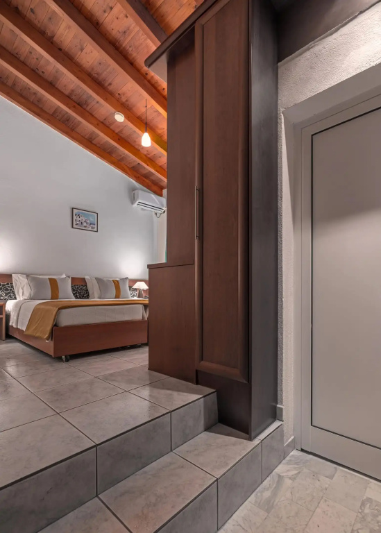 Apartment with sea view