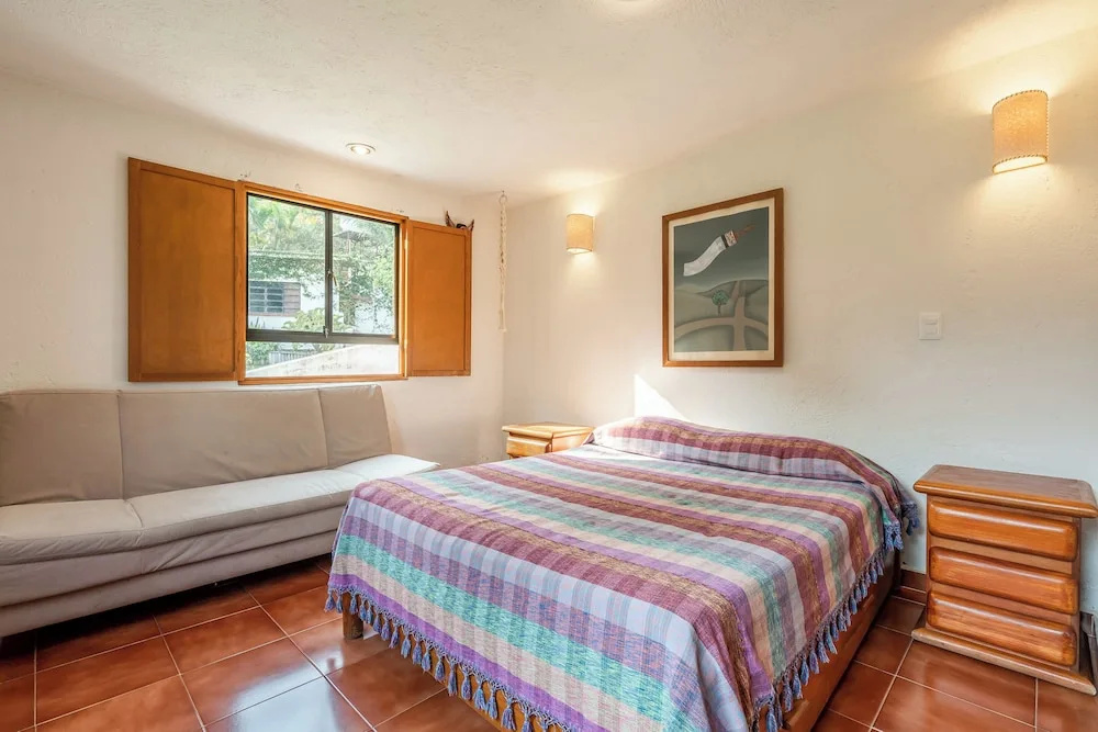 Standard Double room (full double bed)