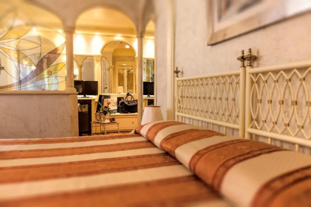 Colomba D'Oro Hotel - Chambres