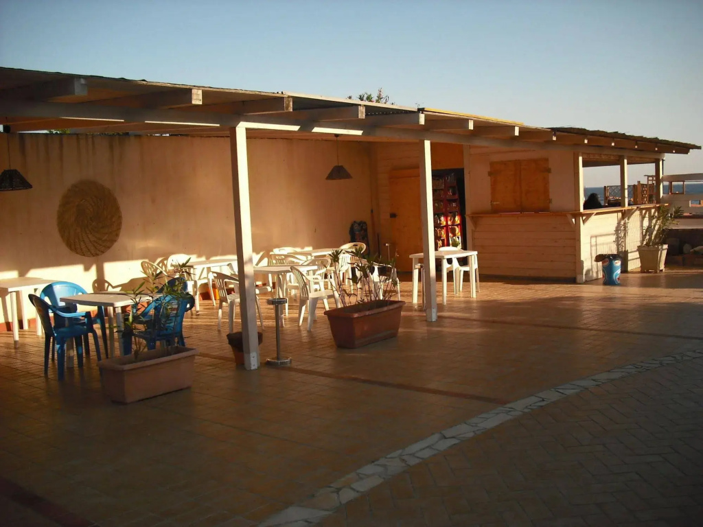 Regent Beach Hotel & Apartments - Général