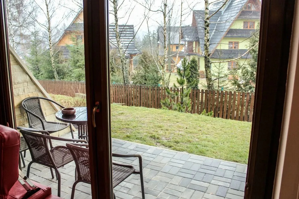 Balcony & Terrace