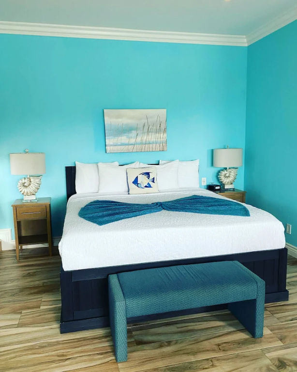 Double Suite with ocean view (full double bed)
