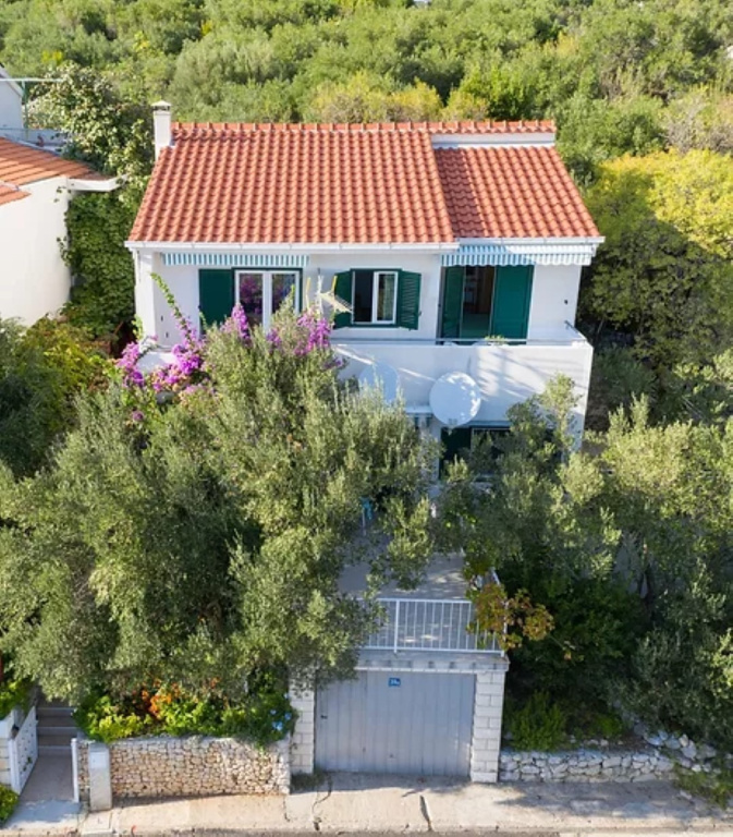 Apartment Blue - 100 m from sandy beach: A1 Igrane, Riviera Makarska