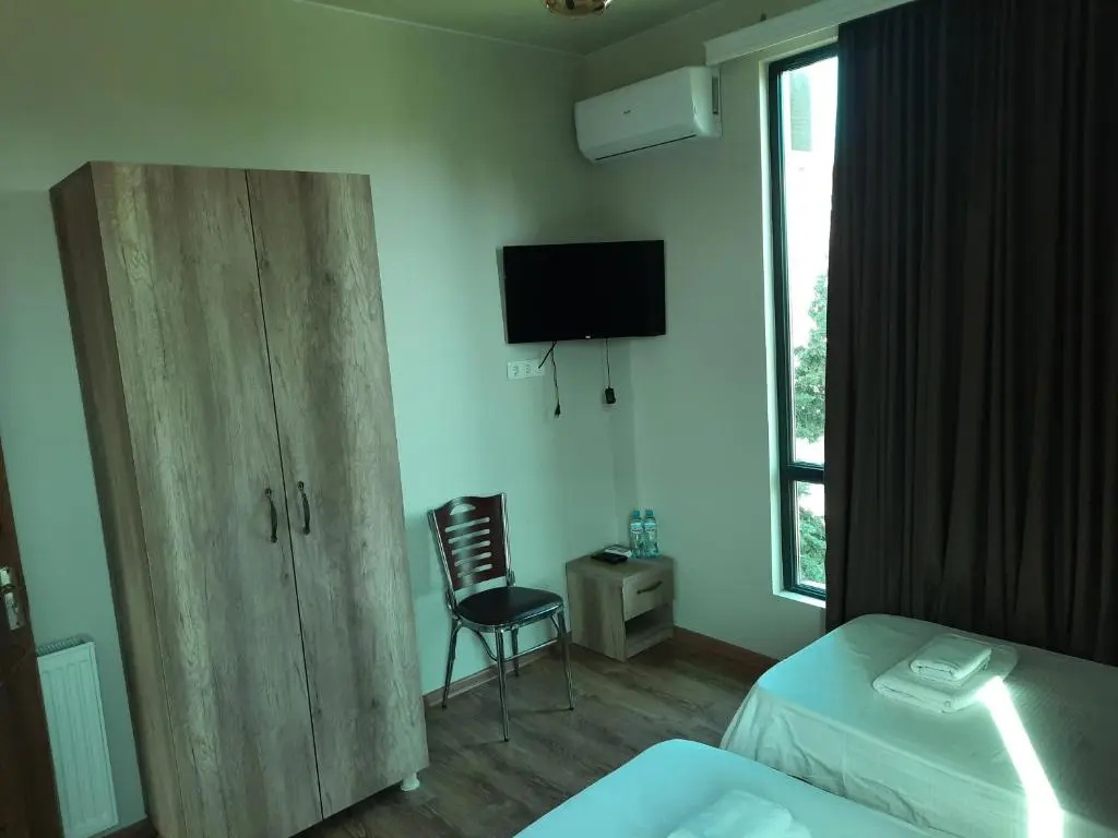 2 Bedrooms Suite