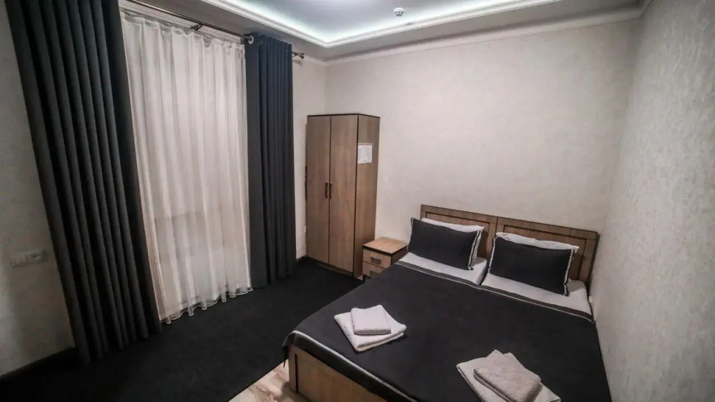 Standard Double room (full double bed)